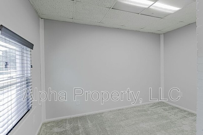 Photo - 20 Eastview Dr