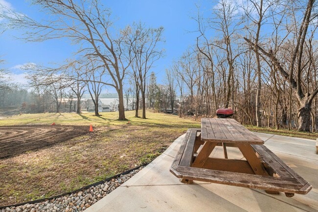 Photo - 4585 E Shore Dr