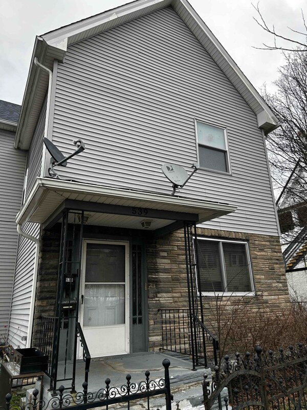 Photo - 539 Willow St Unidad 2