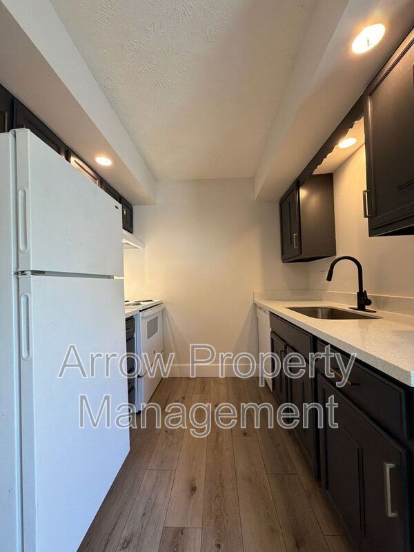 Photo - 1429 N 34th St Unit 5