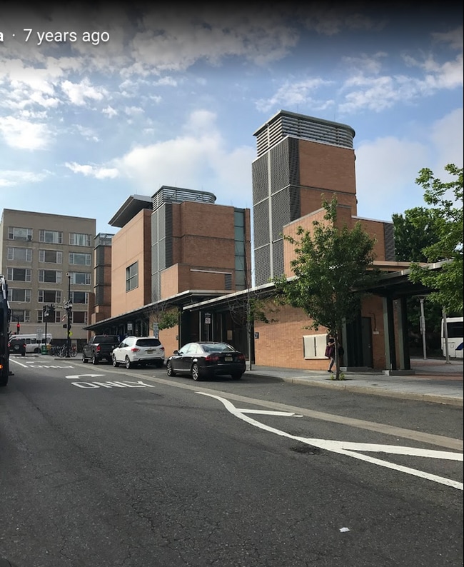 Photo - 4801 Palisade Ave