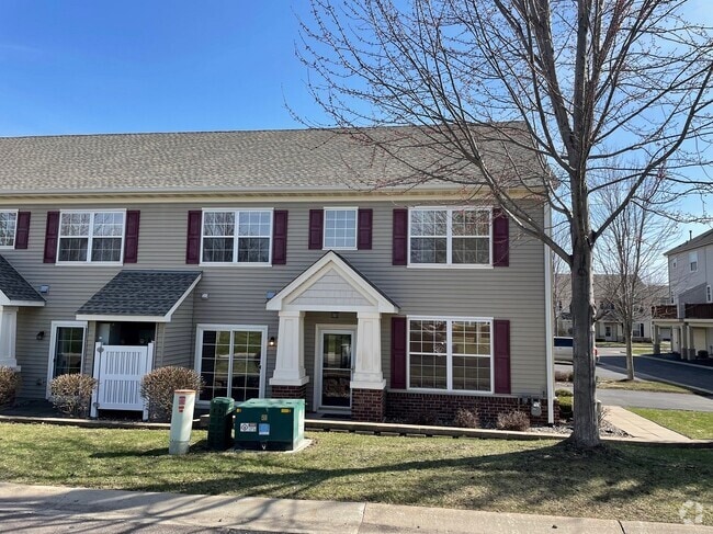 Building Photo - 896 Braunworth Ct Rental