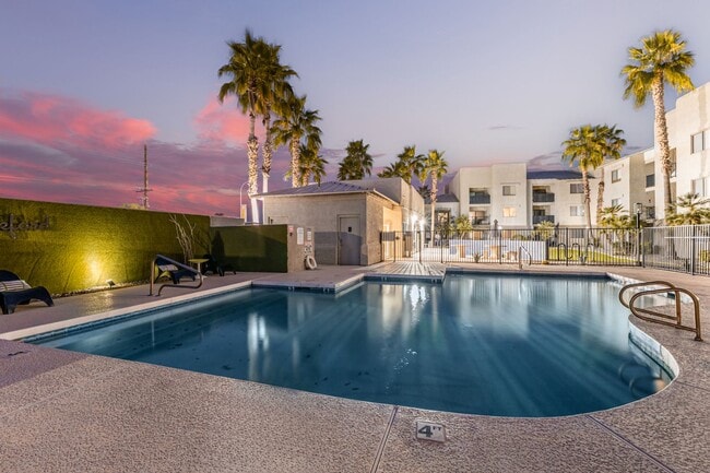 Photo - The Rockford