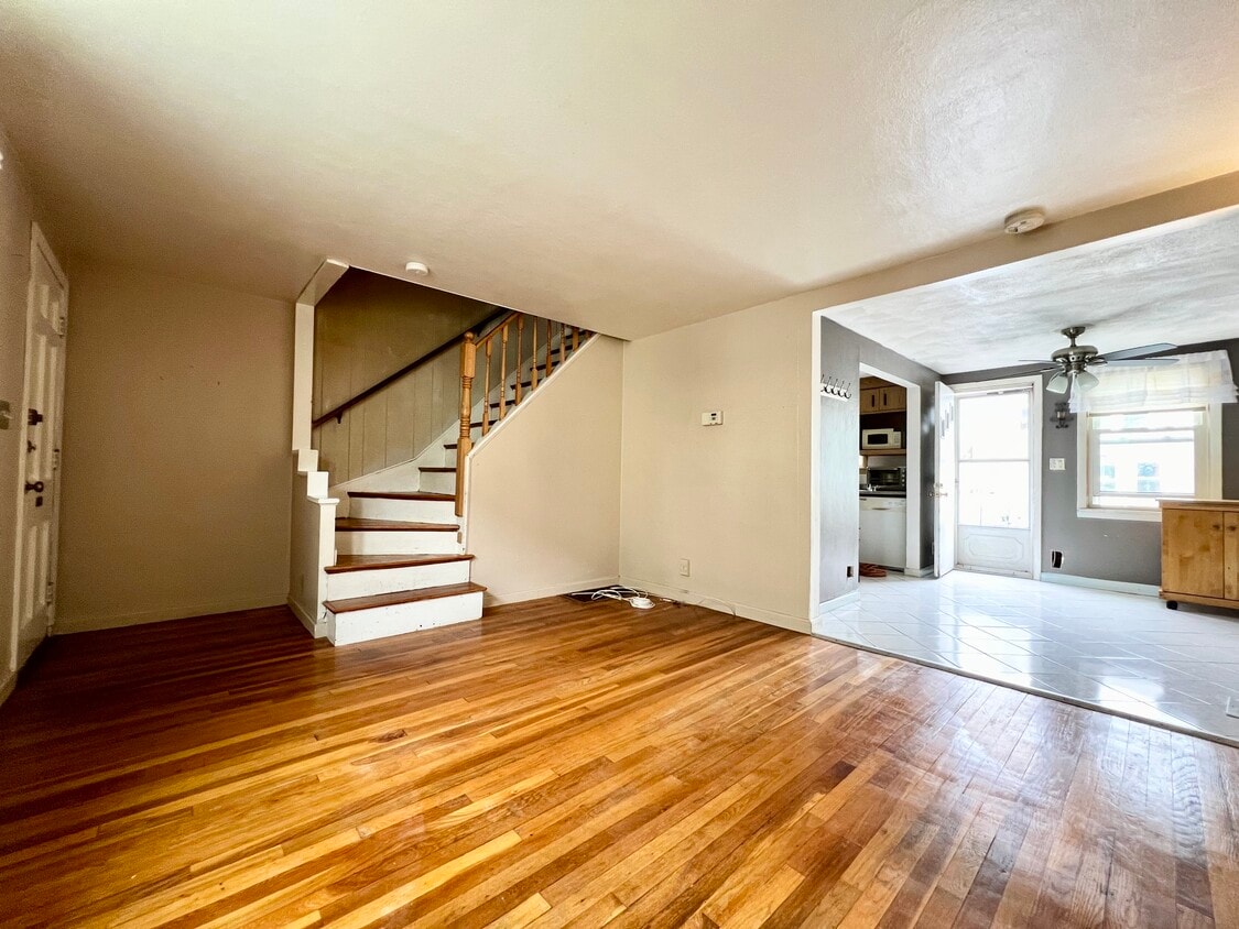 Photo - 230 Quincy Shore Dr (Quincy, MA)