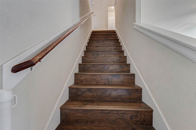 Building Photo - 3027 Upland Spring Trace