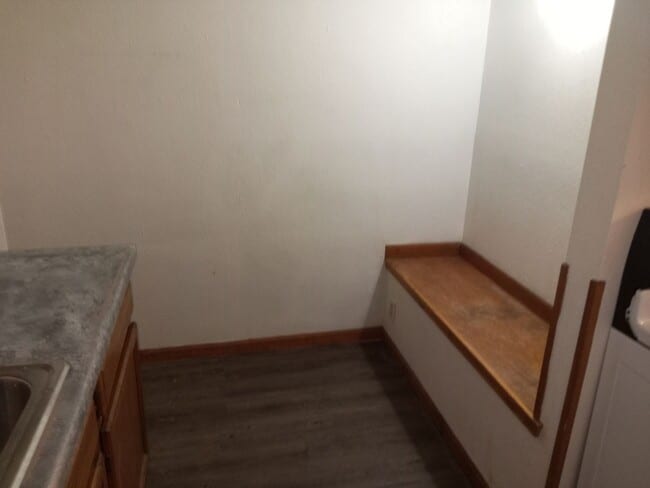 Photo - Creekside Apartments (Olivet HS, LLC)