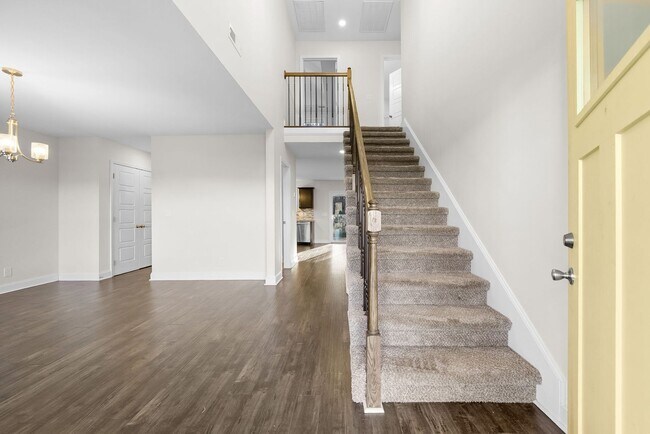 Photo - Pet Friendly Four Bedroom!