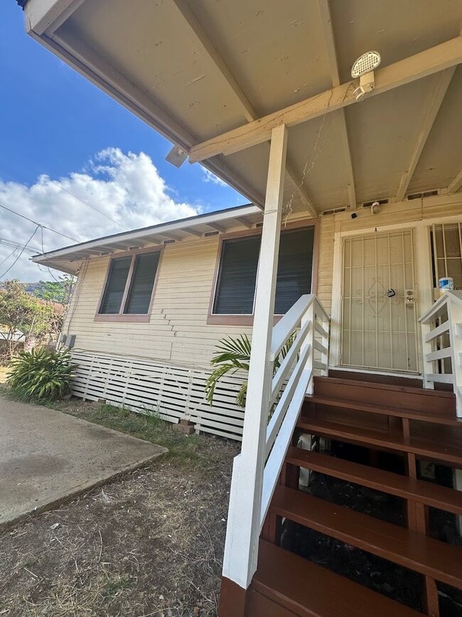 Building Photo - FARR 776  SHEEN Unit A Rental
