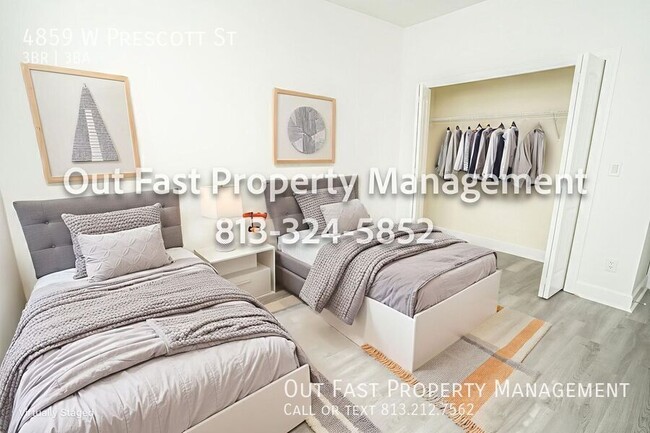 Photo - 4859 W Prescott St