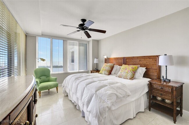 Building Photo - 6849 Grenadier Blvd Unit 1602