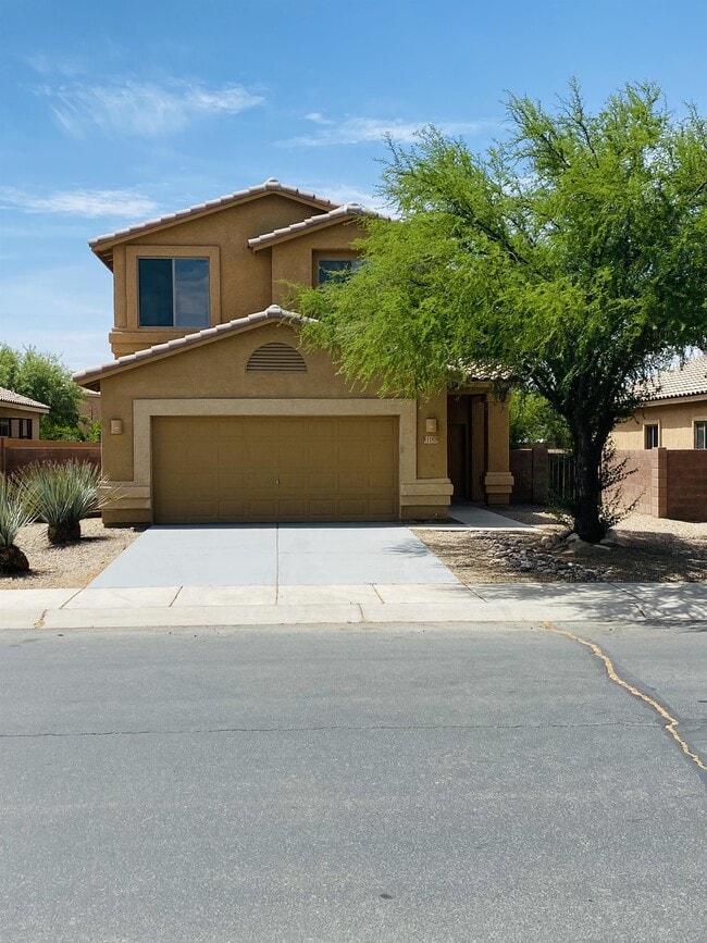 Photo - 11879 W Fontenelle Dr Casa