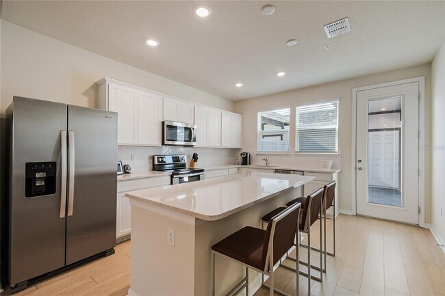 Photo - 6938 Reverie Pk Ave