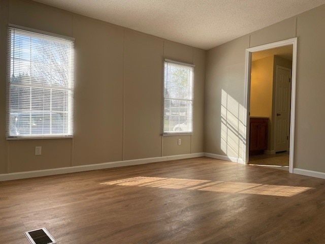 Photo - 4473 Welch Dr