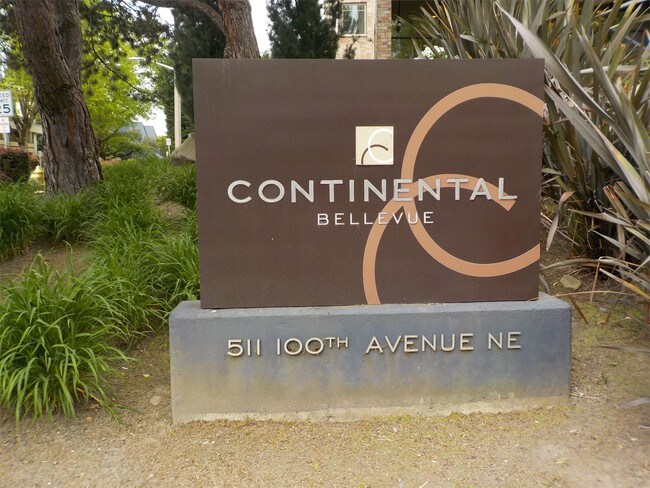 Photo - 511 100th Ave NE