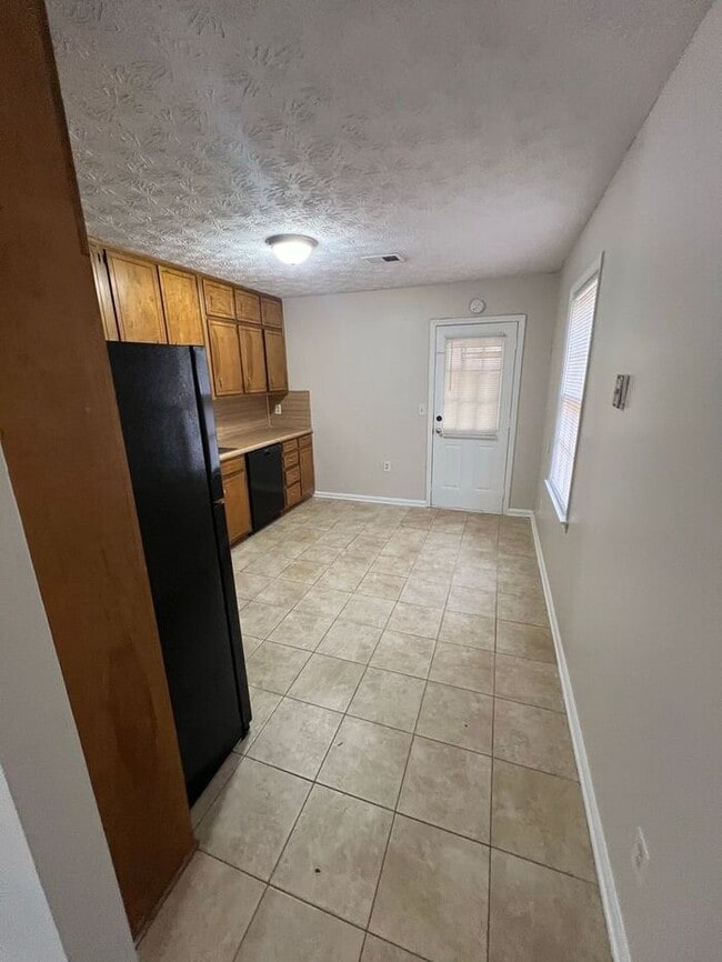 Photo - READY NOW!!! Ranch 2 bed 1 bath Duplex in Lawrenceville!