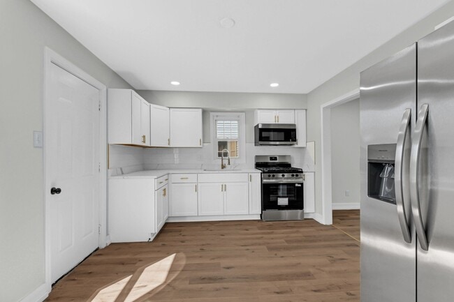 Photo - Houston Avenue