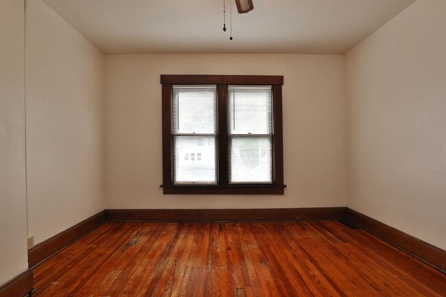 212-214-214 E Patterson Ave