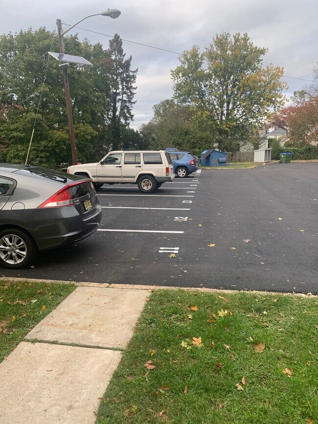 333 Plainfield Ave Apartments For Rent in Edison, NJ