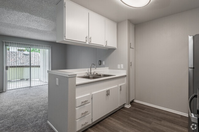 1HAB, 1BA - 544 ft² - Hillsborough Village Senior Apartments 55+