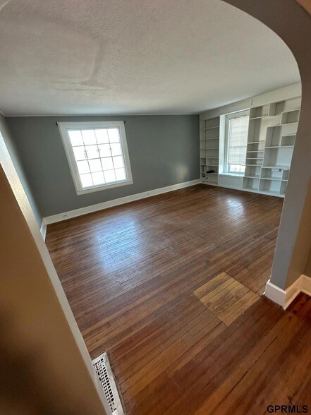 Photo - 1859 Front St Unidad 1