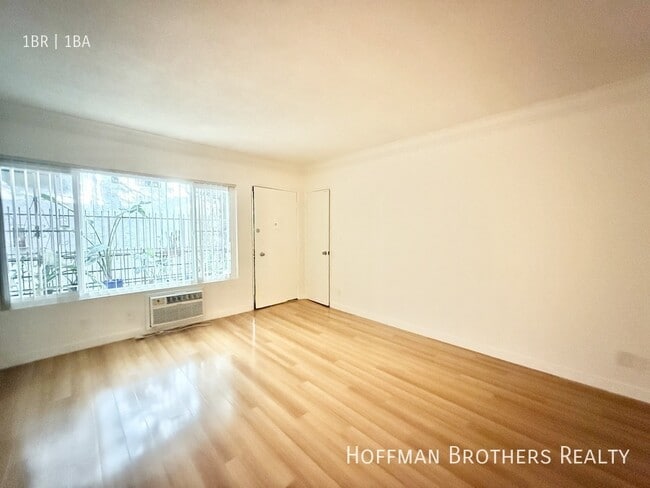 Photo - 1432 N Fairfax Ave Unit 3