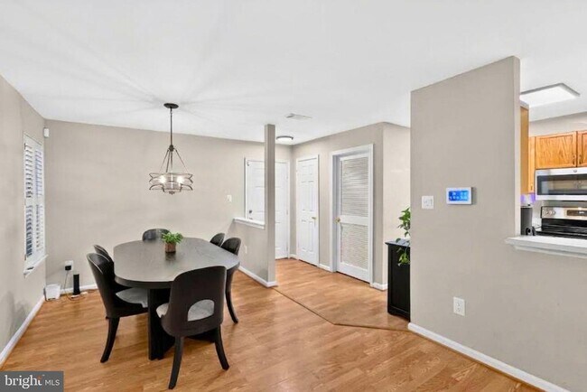 Photo - 10925 Postern Ct