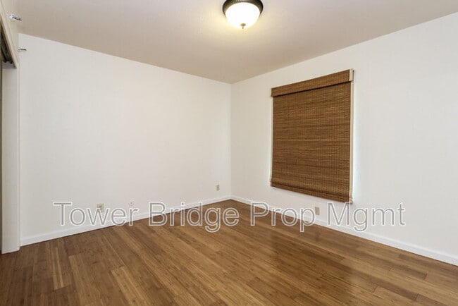 Photo - 760 Skylake Way