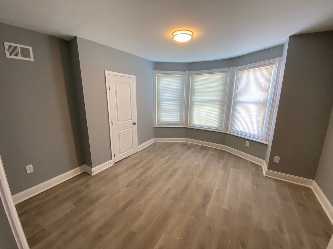 Complete gut renovation! - Complete gut renovation!