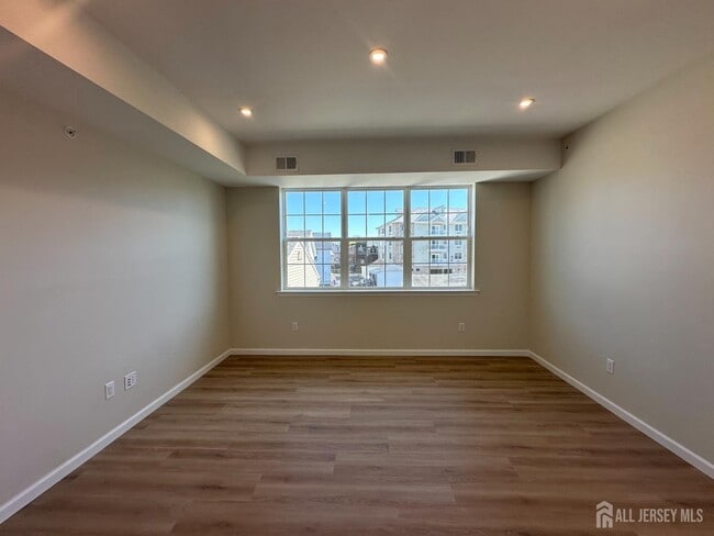 Photo - 88 Louis St Unidad 8