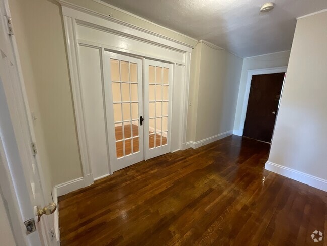 Building Photo - 34 Saint Stephen St Rental