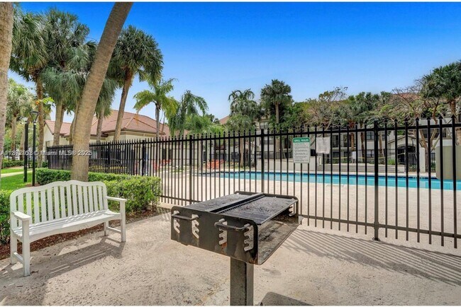 Photo - 630 S Park Rd Unidad 211-3