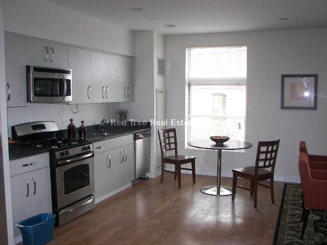 Photo - 601 Albany St Unit 607