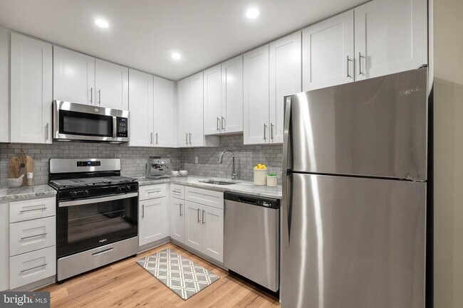 Photo - 1218 Walnut St Unit 1005