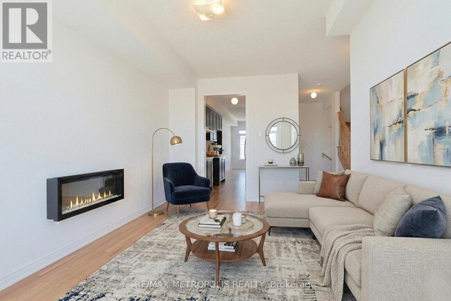 Photo - 2944 Peter Matthews Dr