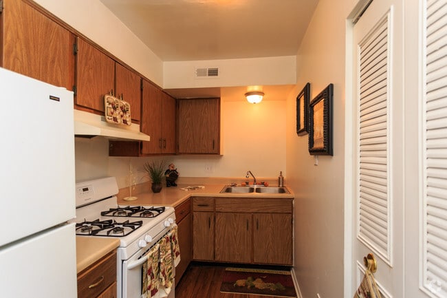 Knoll Ridge Townhomes