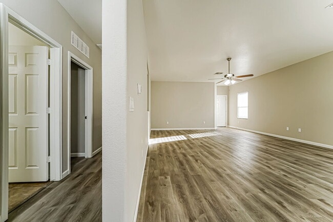 Photo - 11390 W Massey Dr