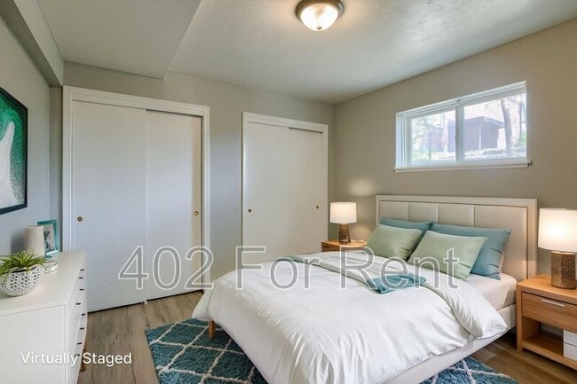 Halford Apartments