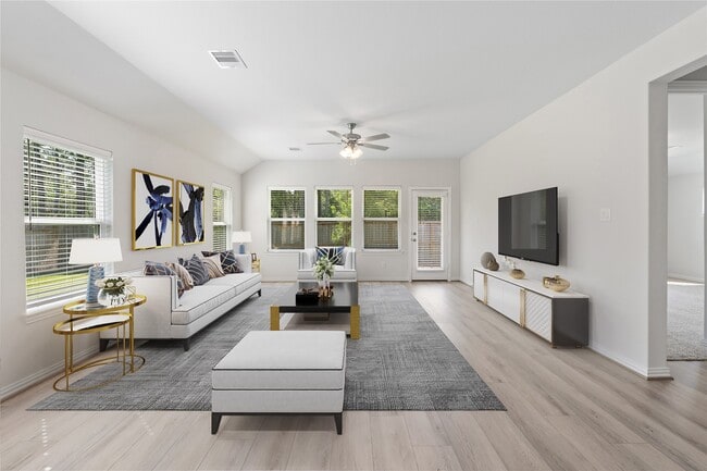 Photo - 106 Violet Carson Ct