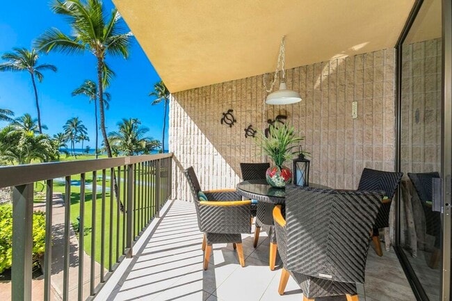 Building Photo - Maui Sunset Condo!! LOCATION, LOCATION, LOCATION!!