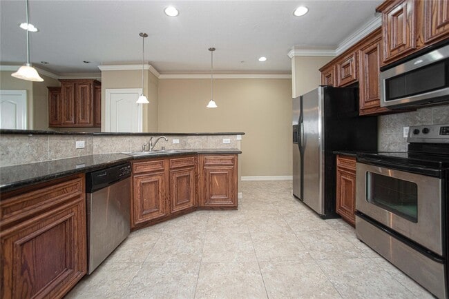 Photo - 7037 Kingston Cove Ln Unit 316