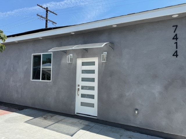 Building Photo - 7414 Cleon Ave Rental