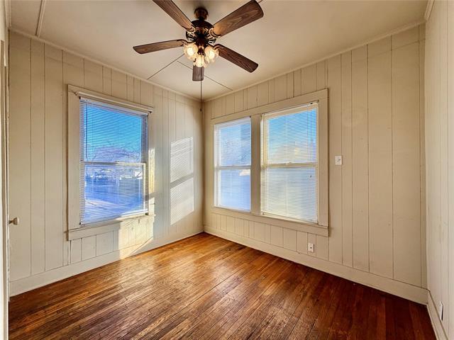 Photo - 1006 Gregg St