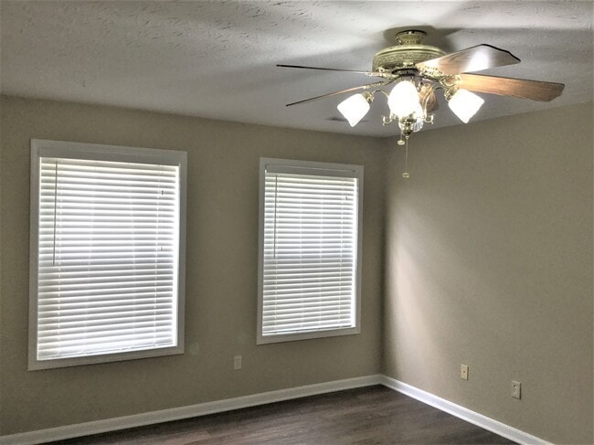 Photo - 6560 Black Forest Ct