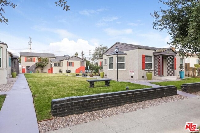 Photo - 1855 Euclid St Unidad 1851C