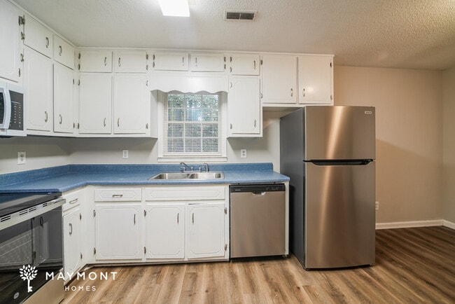 Photo - 15 Arbacoochee Rd