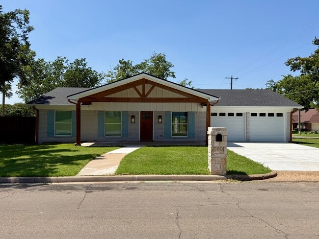 Photo - 10801 Rick Dr