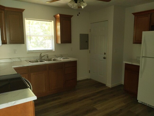 Photo - 441 2nd Avenue D Unit B&C