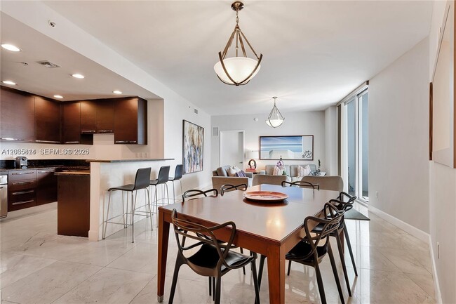 Photo - 3030 NE 188th St Unit 603