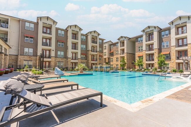 Radius West