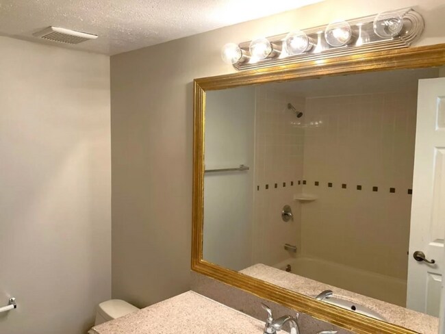 Photo - 306 Spring Creek Ave Casa